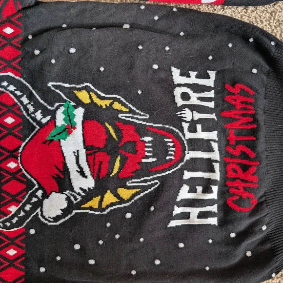 Hellfire Christmas Sweater Stranger Things New - Picture 5 of 7